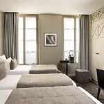 Helios Opera Hotel 4*