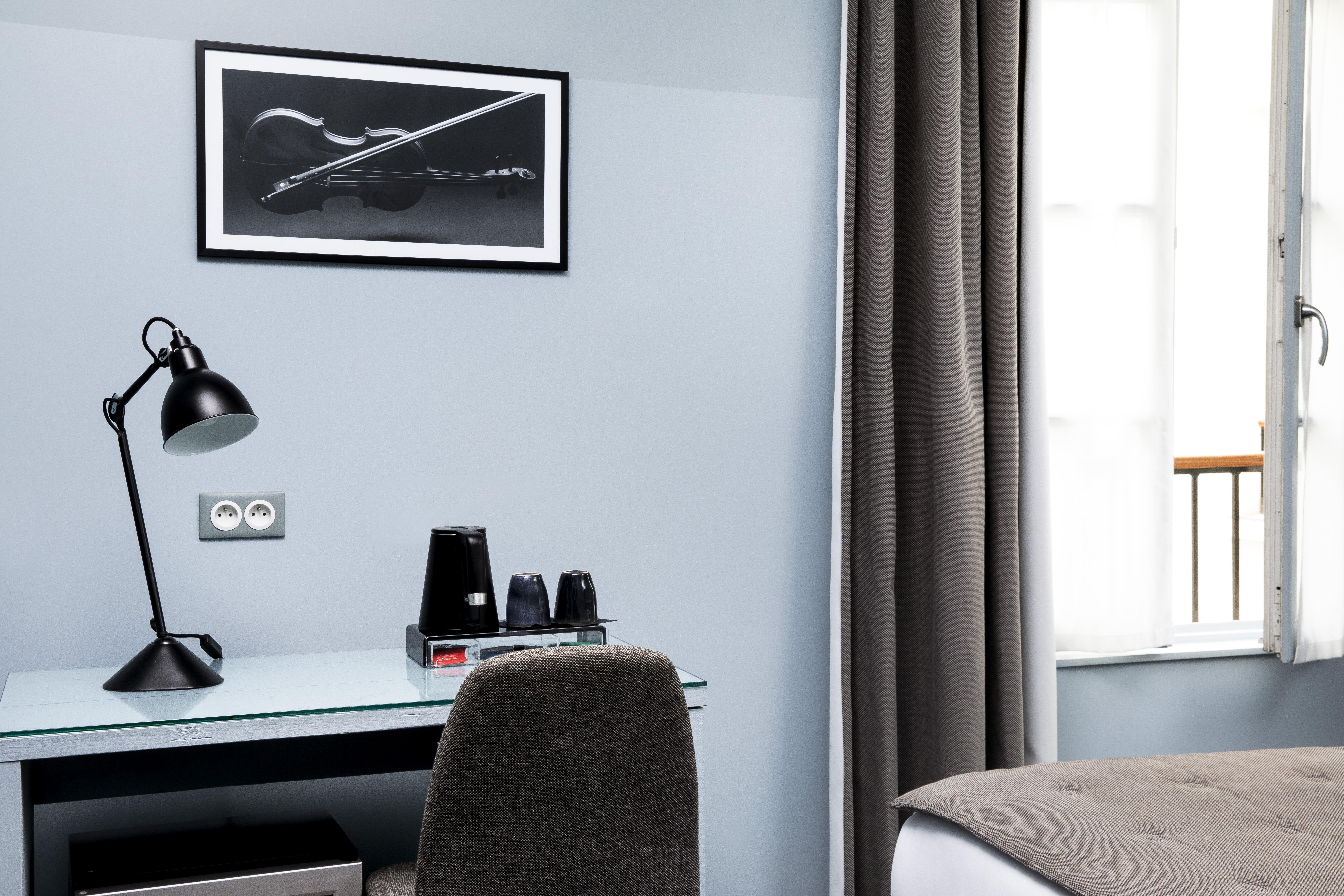 Hotel Helios Opera Paris